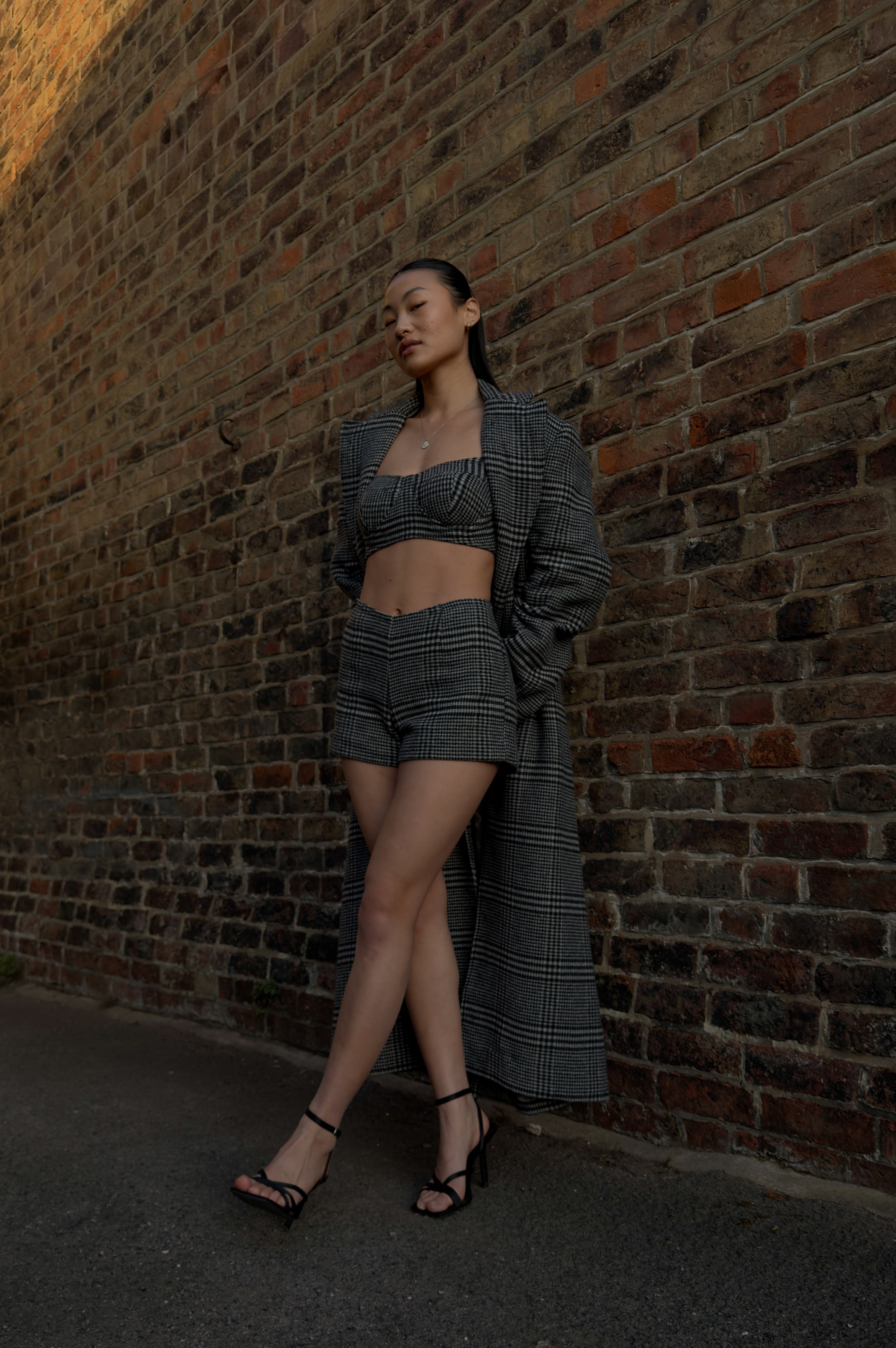 GREY CHECK WOOL SHORTS