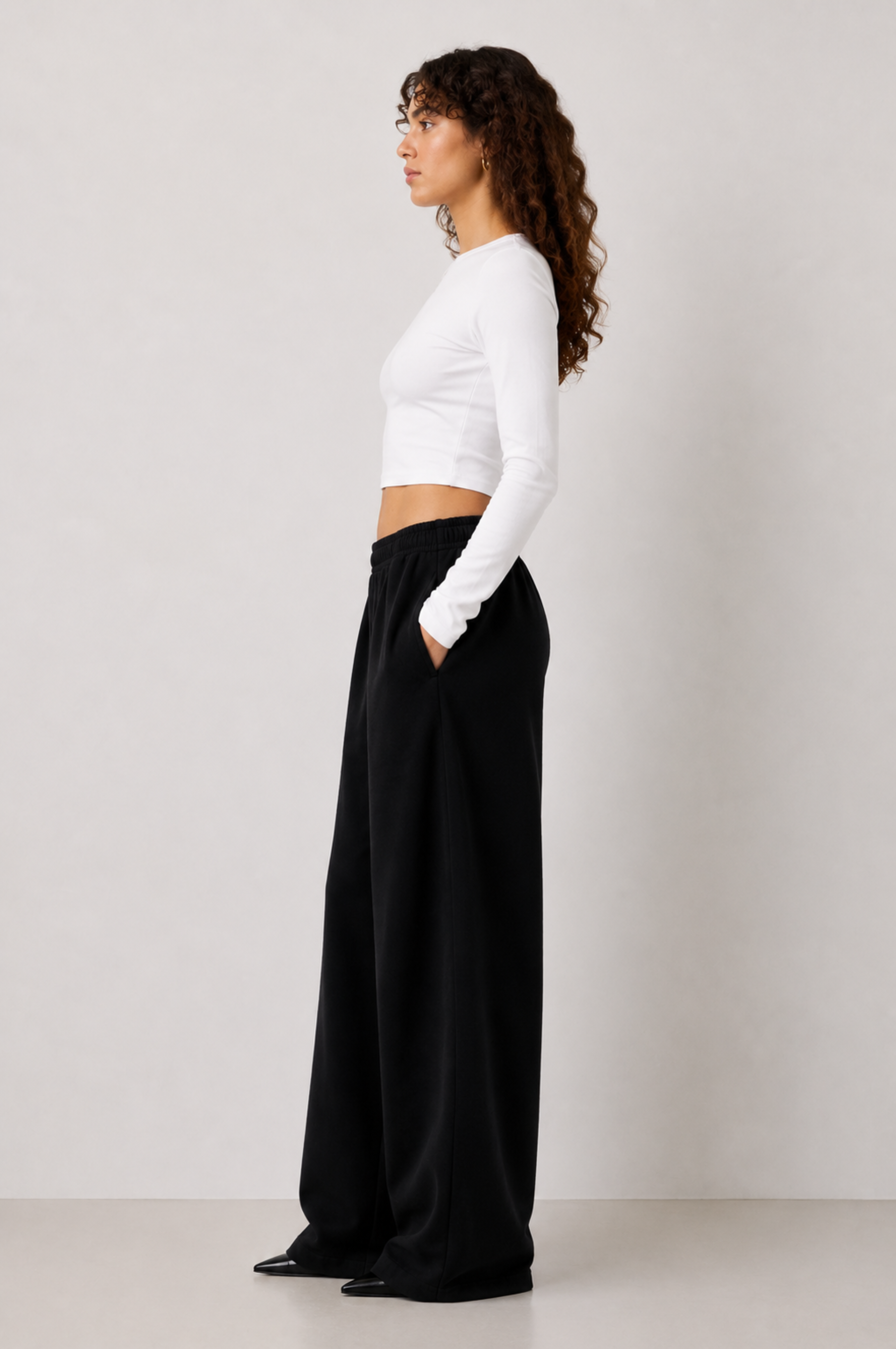 STRAIGHT LEG BLACK JOGGERS
