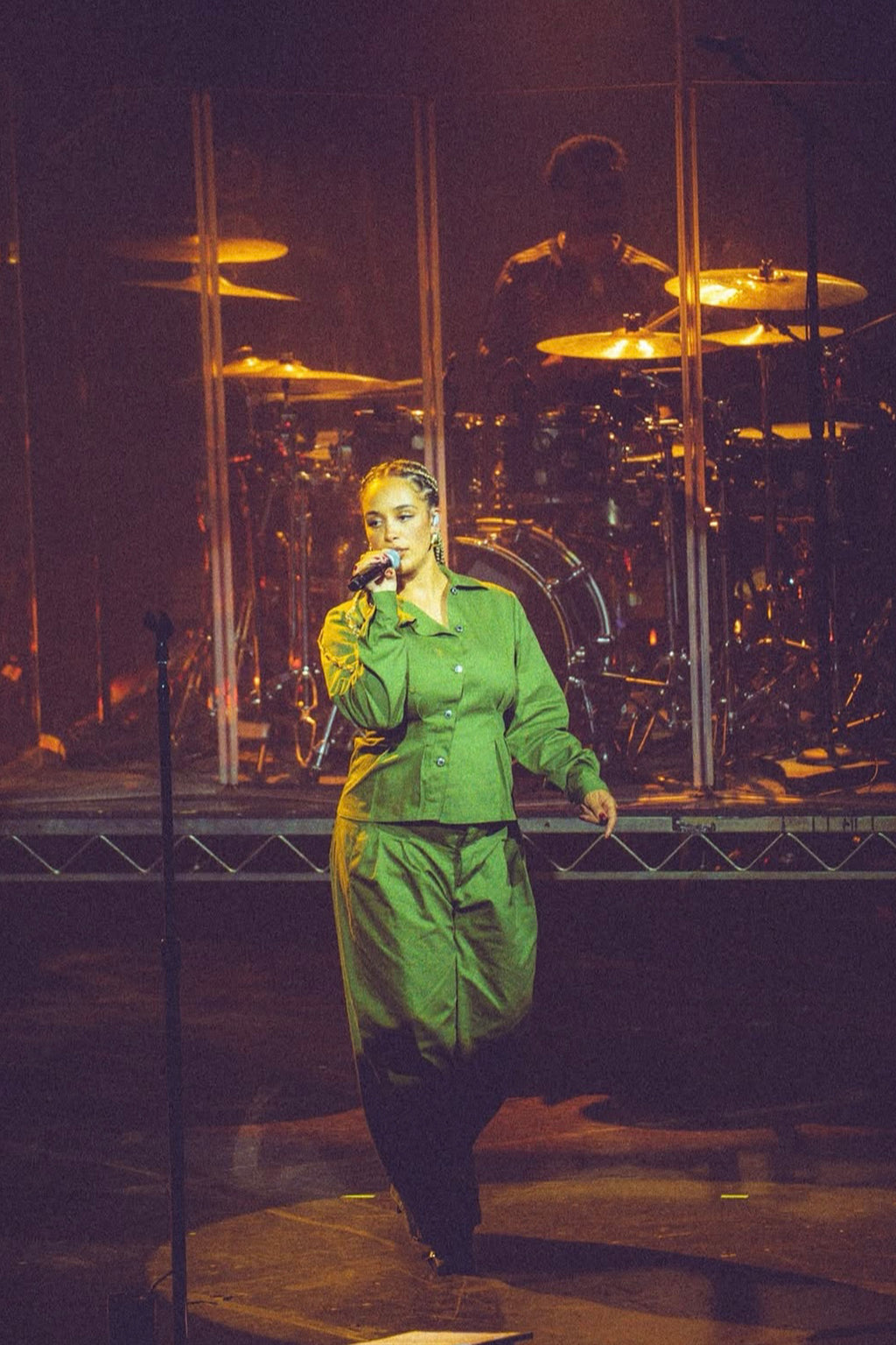 JORJA SMITH GREEN BARREL TROUSER