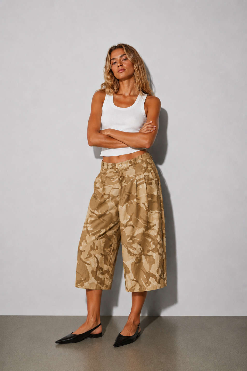 CAMO CROPPED TROUSER