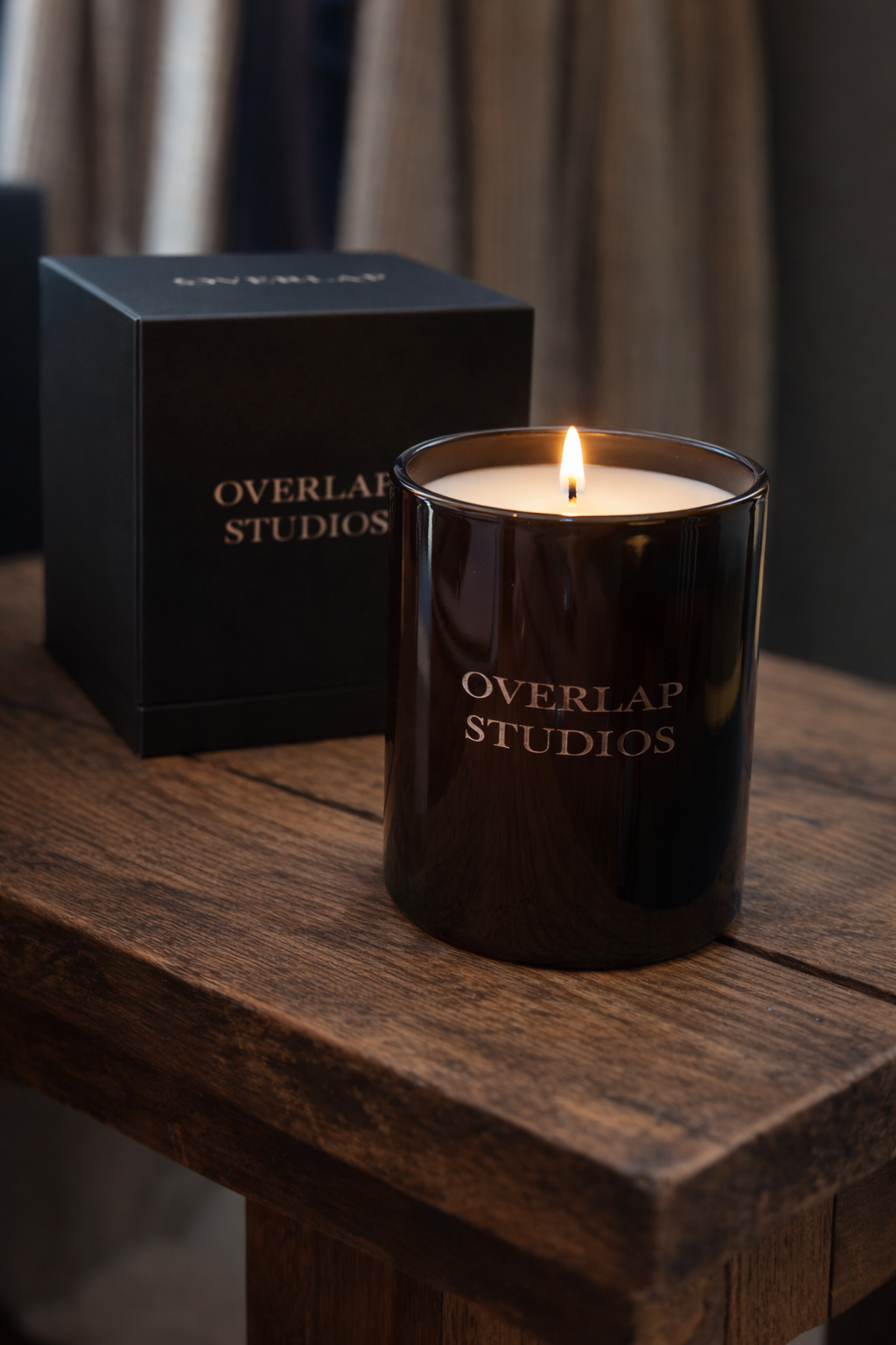 WARM WOODS & CASHMERE CANDLE