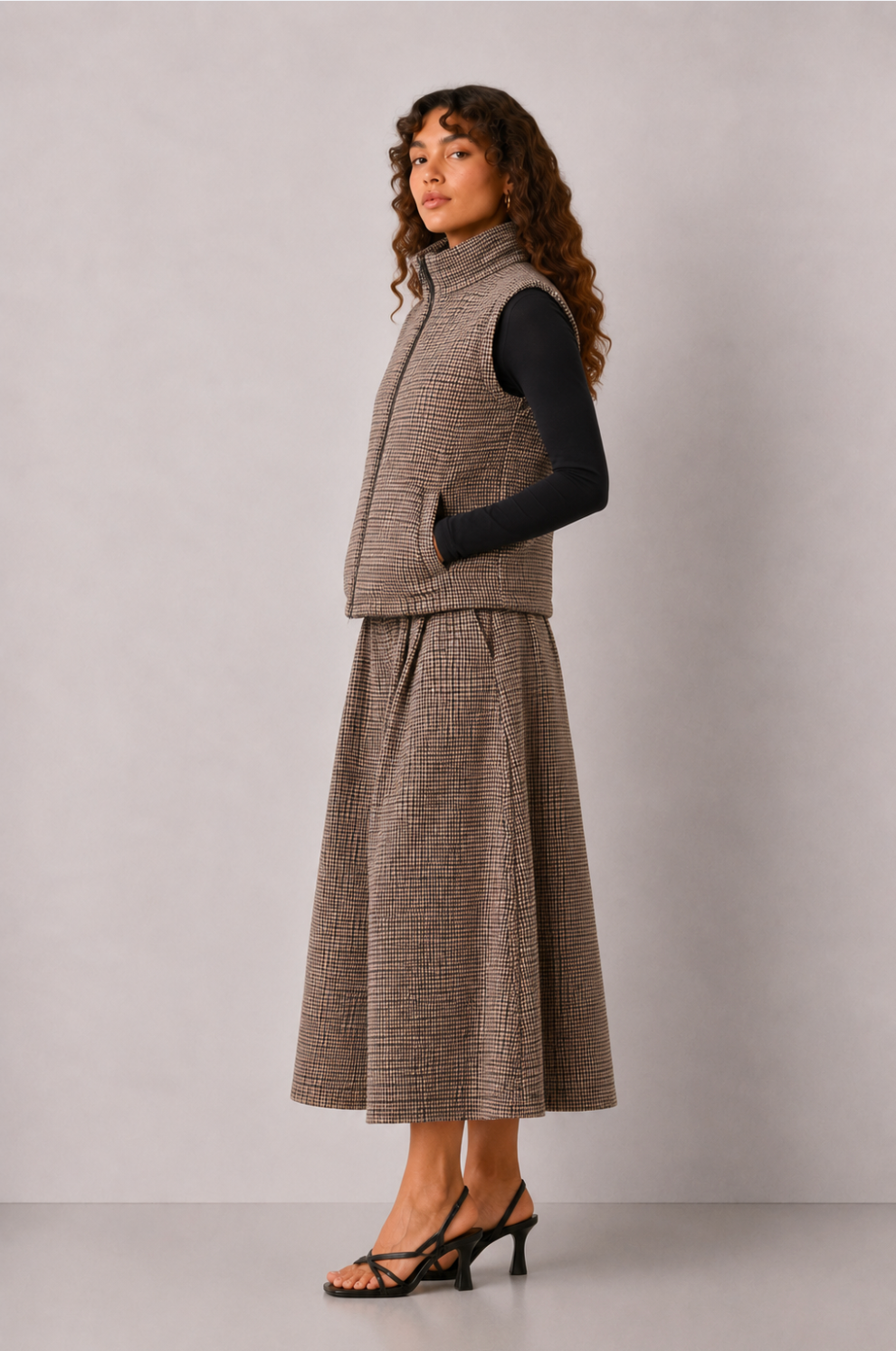 DOGTOOTH GILET