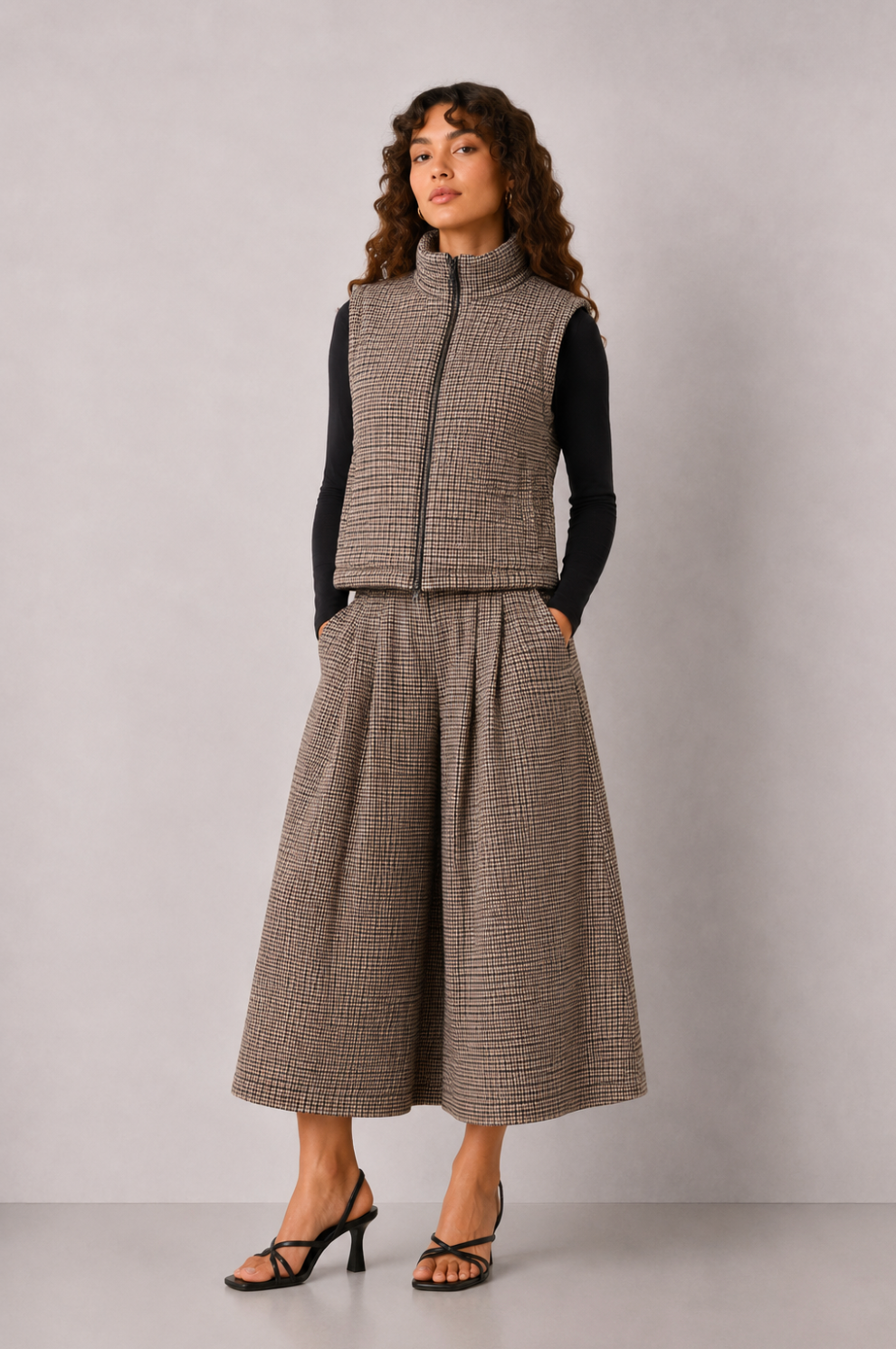 DOGTOOTH GILET