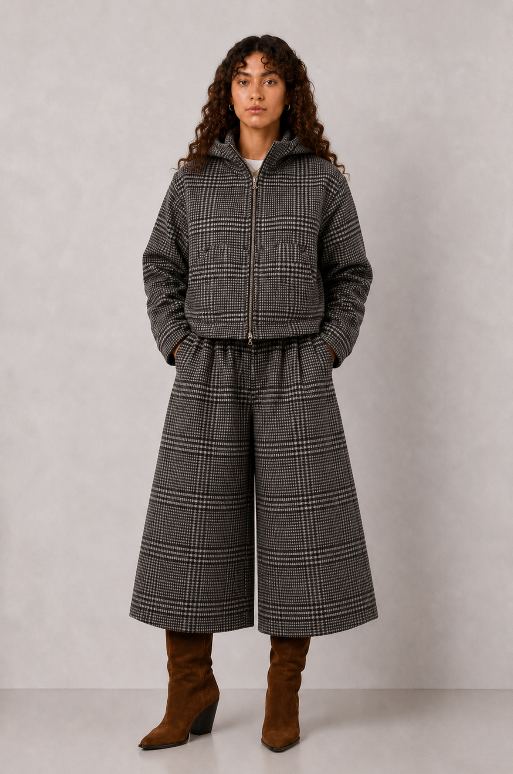 GREY CHECK WOOL CROPPED TROUSERS