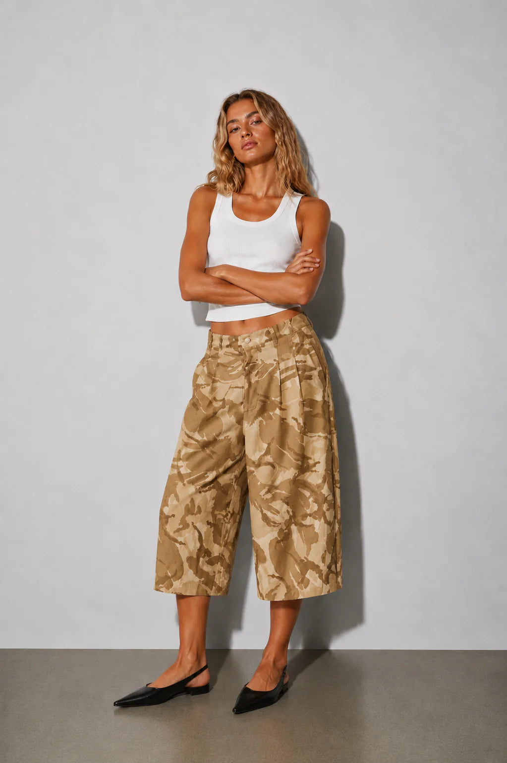 CAMO CROPPED TROUSER